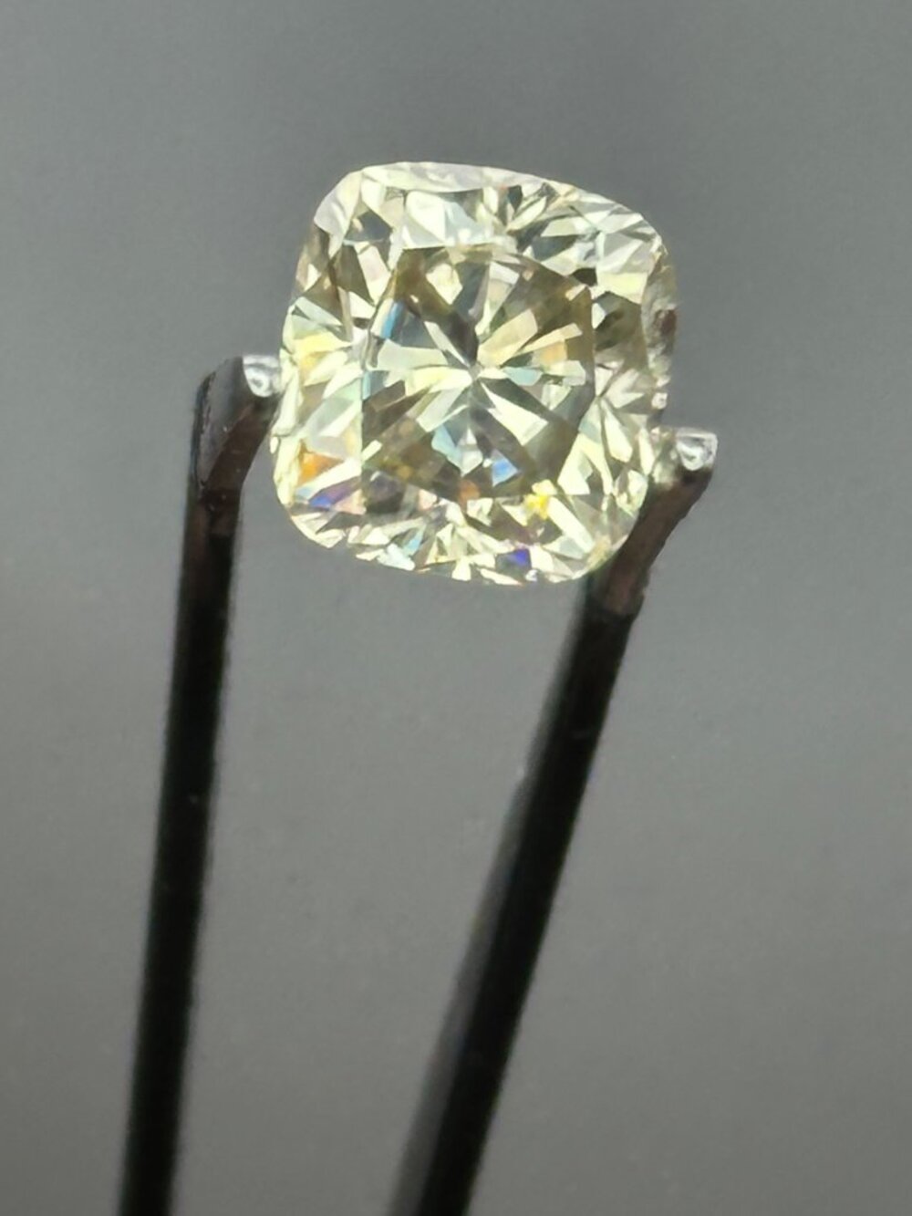 Large Champagne Diamond